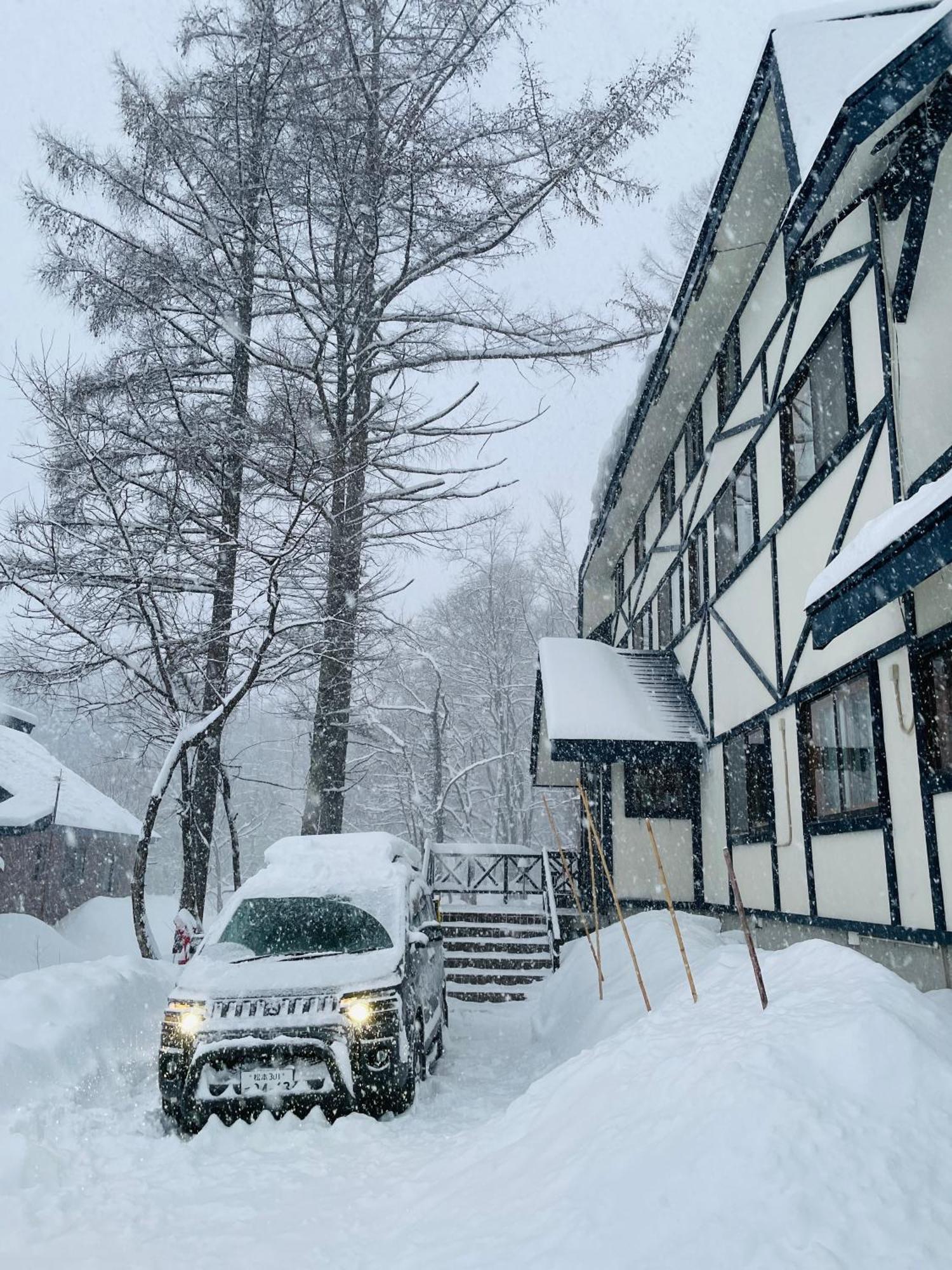 Bed and Breakfast The Answer à Hakuba Extérieur photo